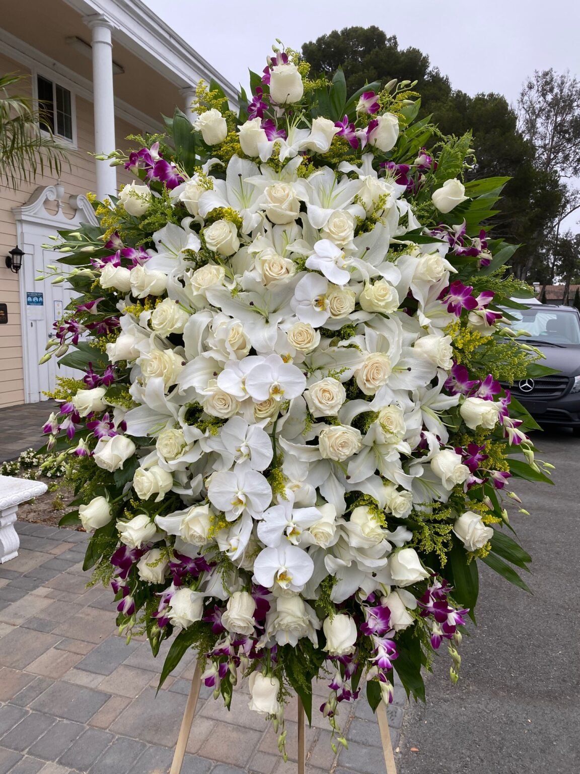 Funeral Standing Spray 15 Kimanh Flowers